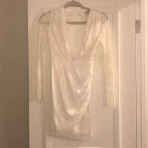 Sabo Skirt Long sleeve lace white dress